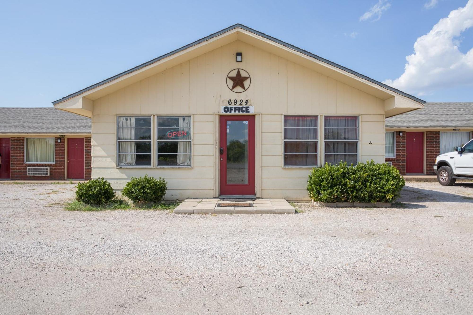 Oyo Hotel Breckenridge Tx Hubbard Creek Lake Екстер'єр фото