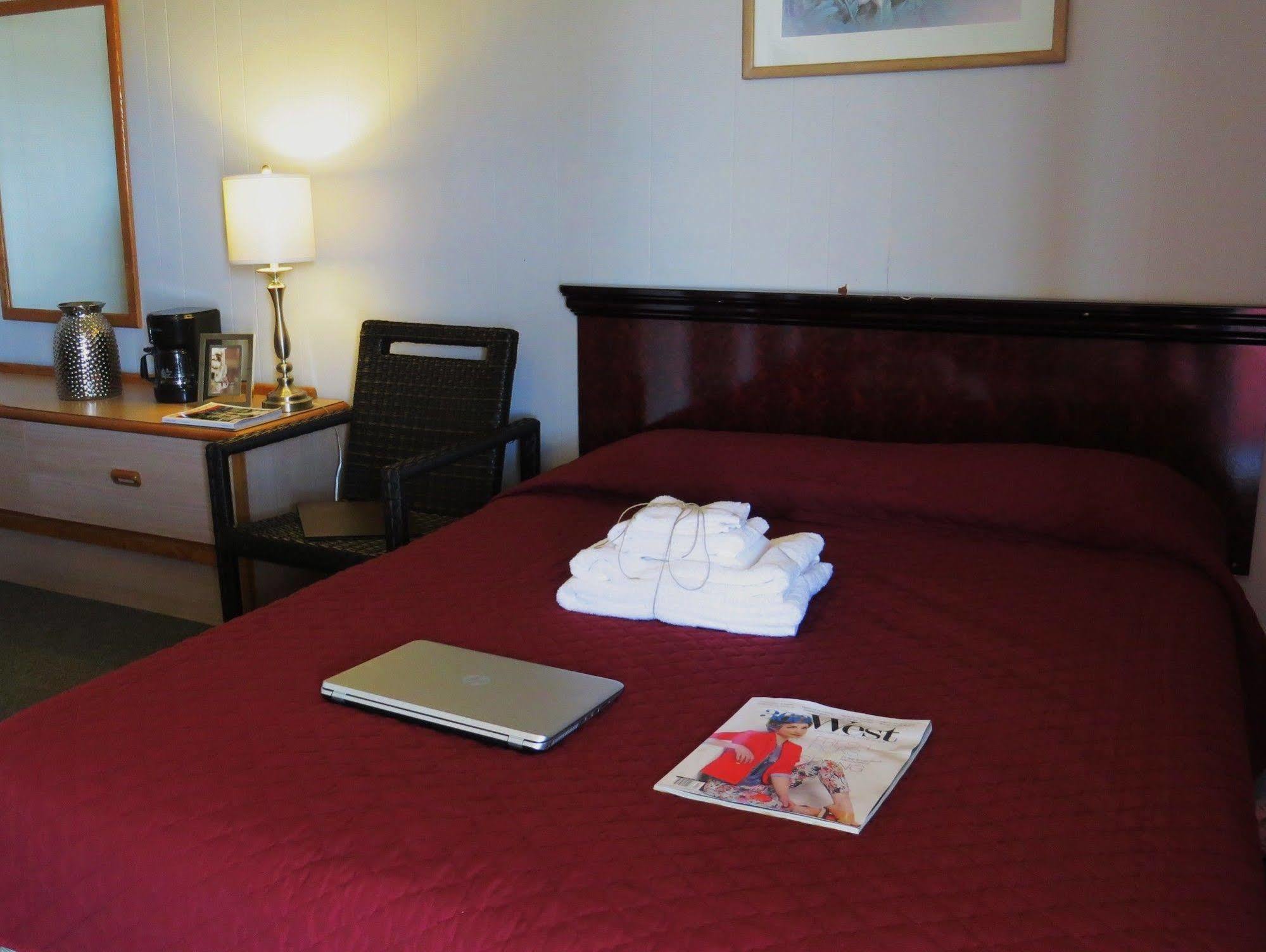 Oyo Hotel Breckenridge Tx Hubbard Creek Lake Екстер'єр фото