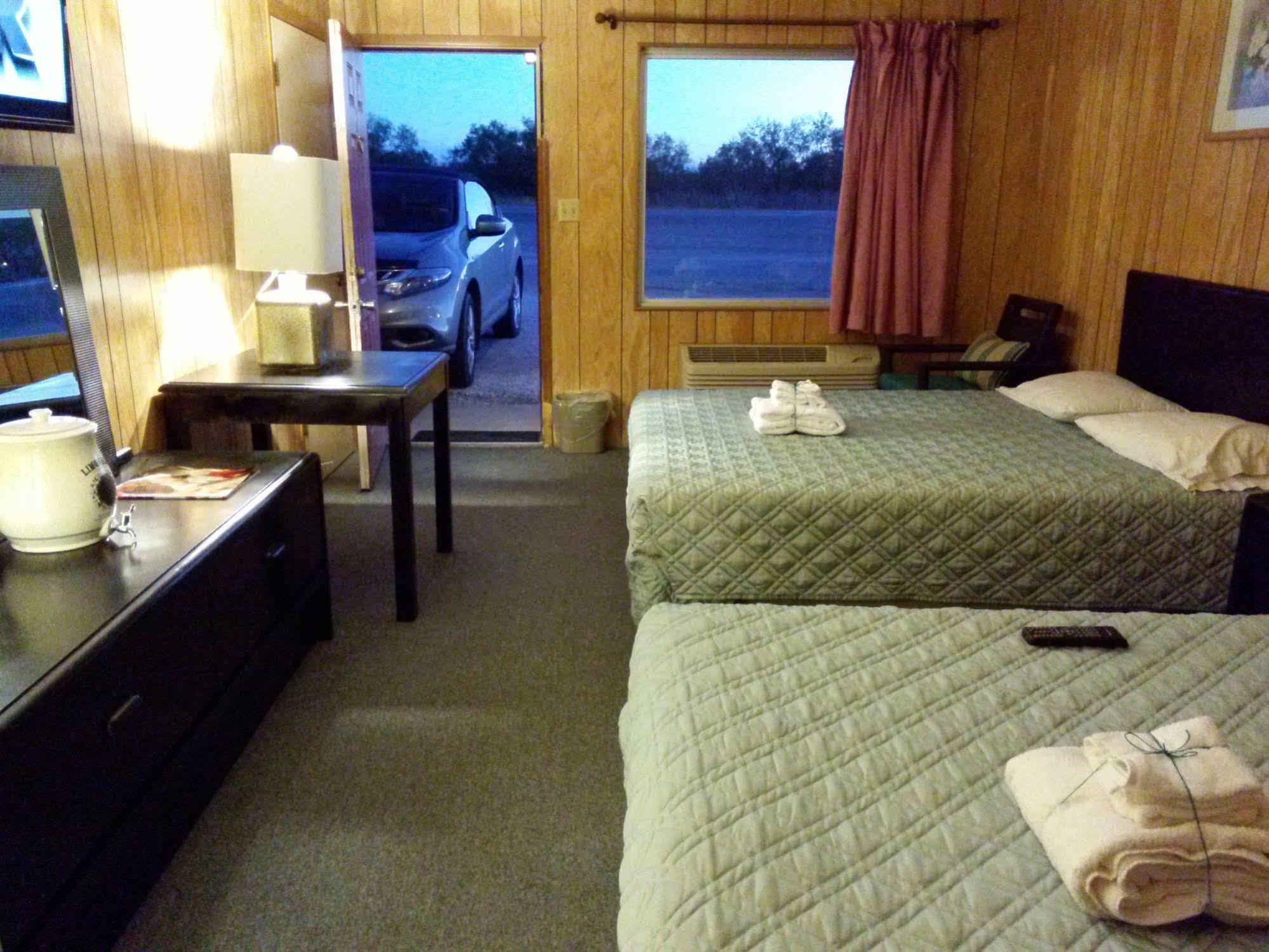 Oyo Hotel Breckenridge Tx Hubbard Creek Lake Екстер'єр фото