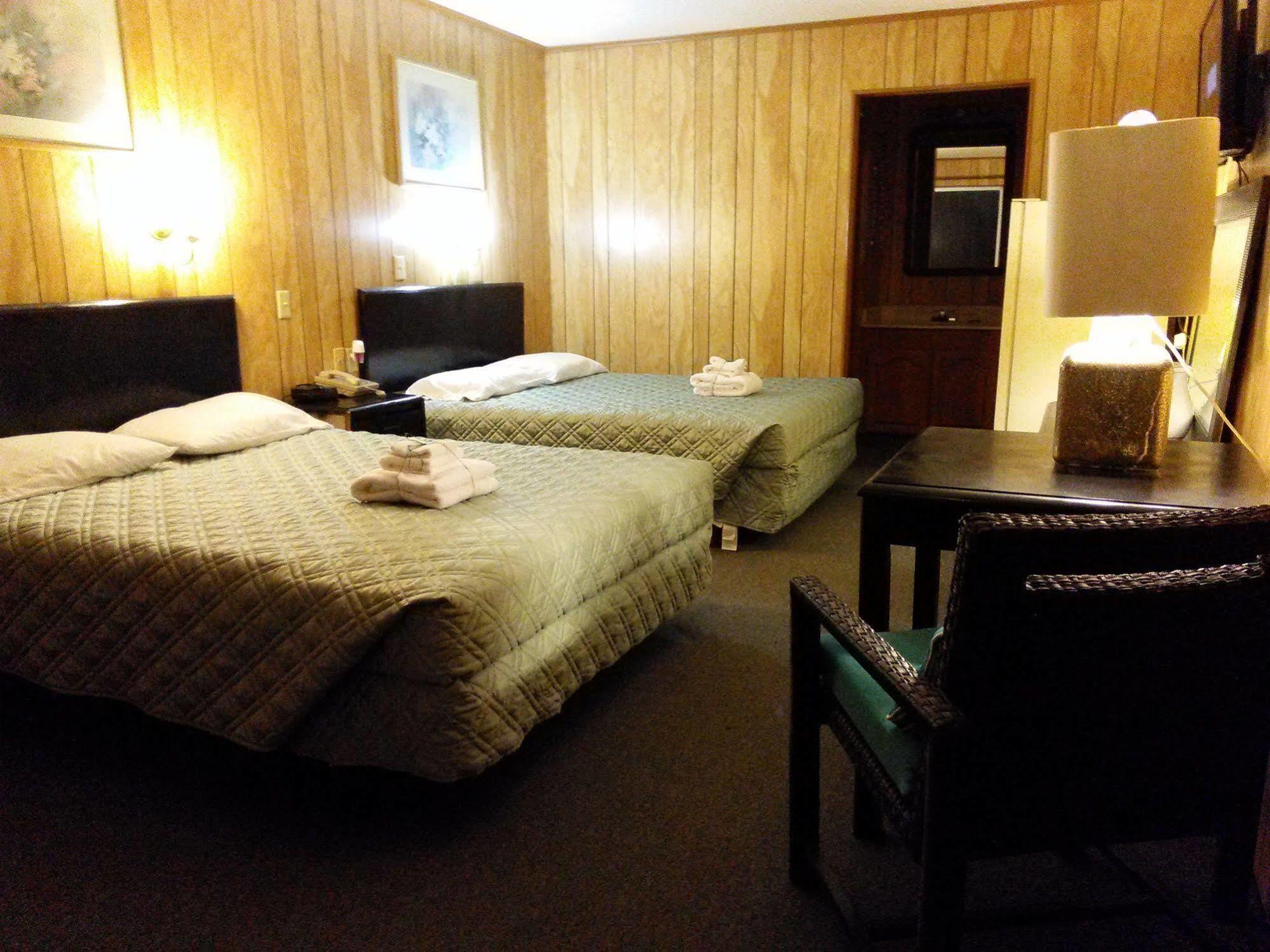 Oyo Hotel Breckenridge Tx Hubbard Creek Lake Екстер'єр фото